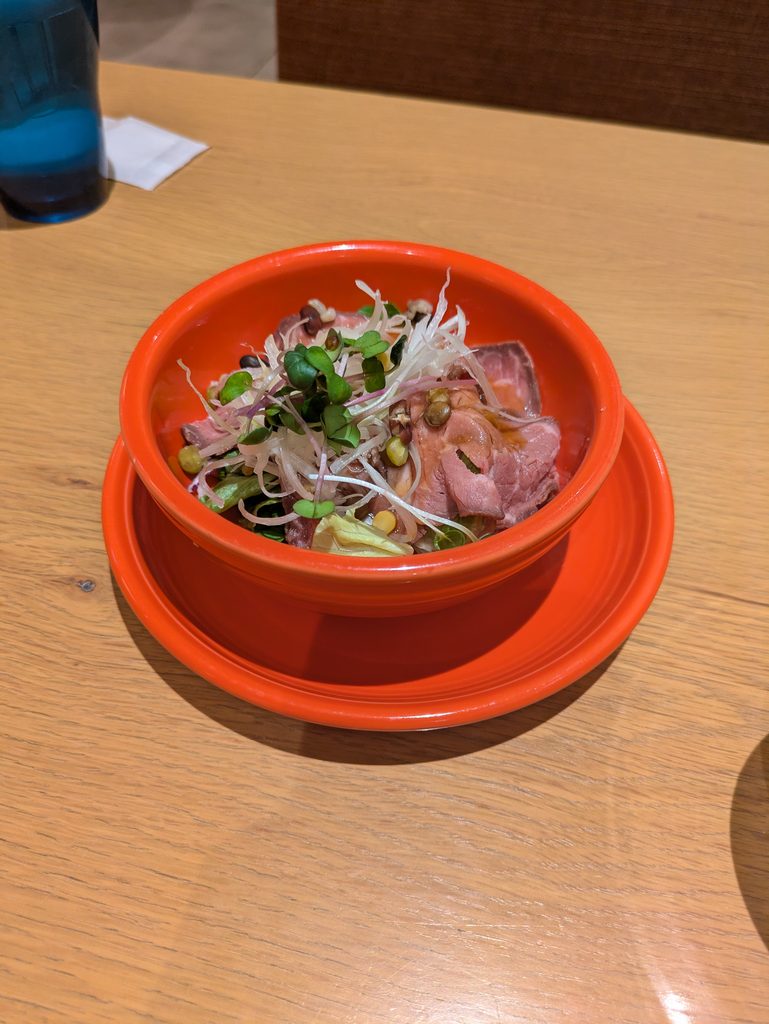 赤身肉のローストビーフ